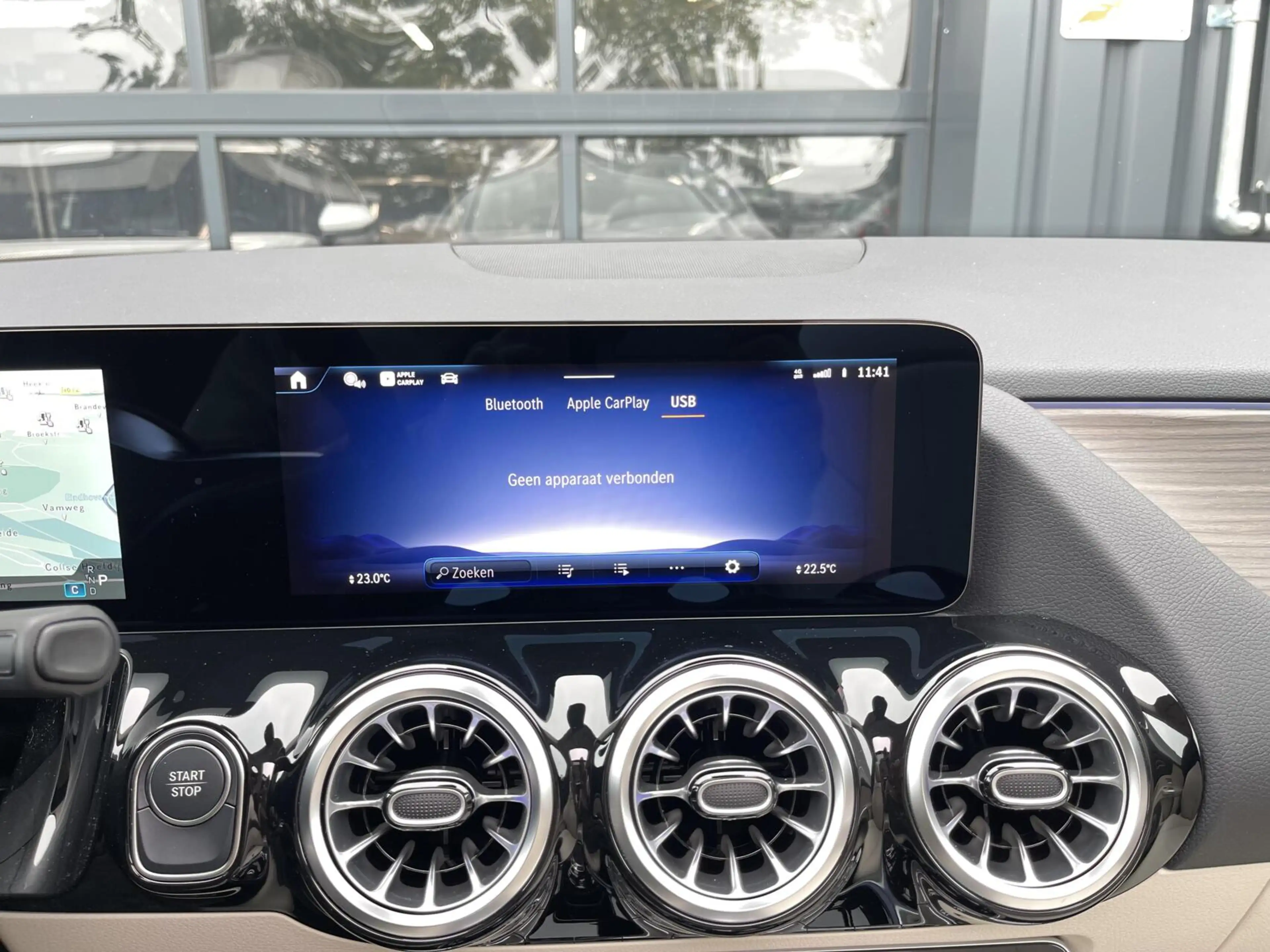 Mercedes-Benz EQA 250 250+ Business Solution Luxury 71 kWh PANORAMADAK|S — photo 29