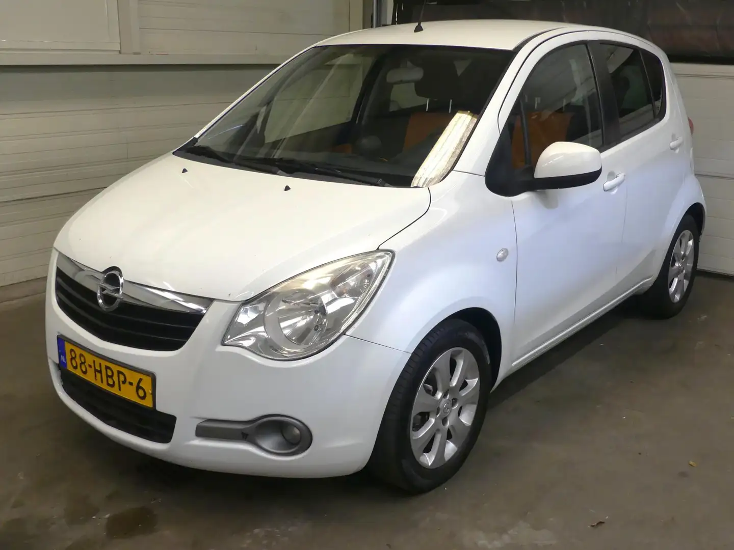 Opel Agila 1.2 Enjoy - Airco - Mooie auto! - APK Sept 2026! White - 1