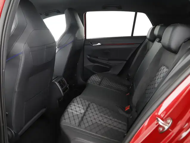 Volkswagen Golf view 9