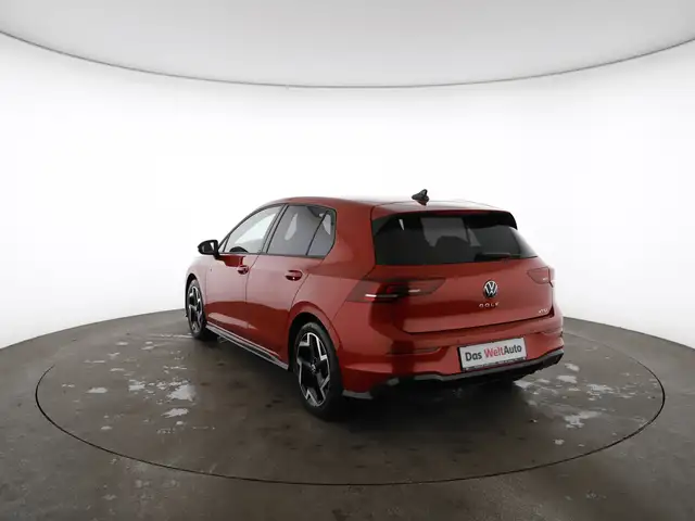 Volkswagen Golf view 5