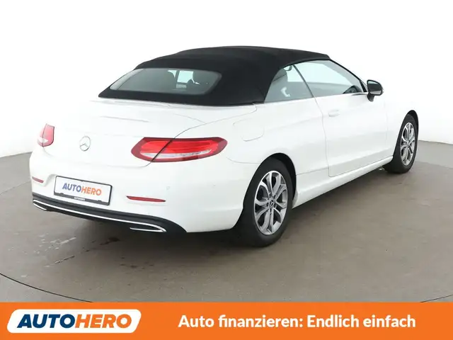 Mercedes-Benz C-Class view 6