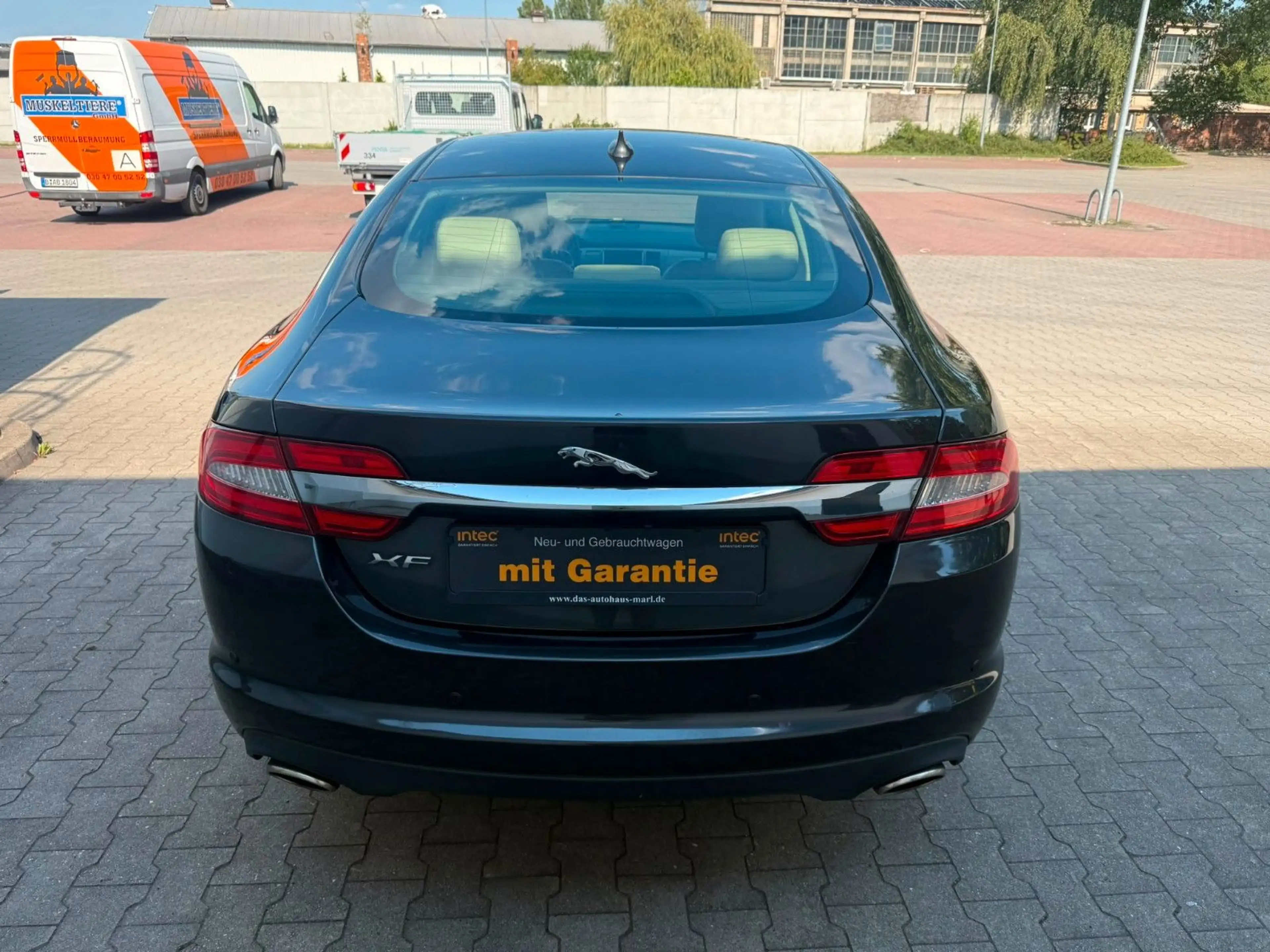 Jaguar XF 3.0 V6 Diesel — photo 7