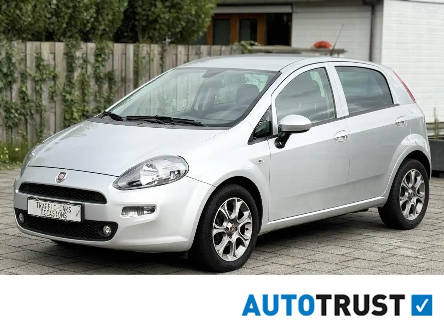 Fiat Punto Evo 0.9 TwinAir Sempre.airco.navigatie.km nap.cruise c Gri - 2