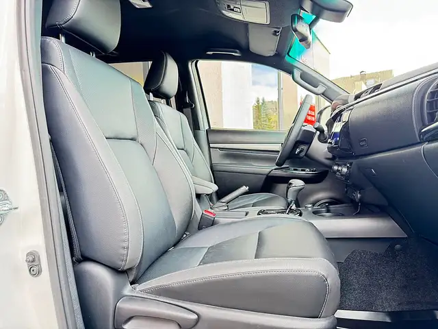 Toyota Hilux DK Invinsible 4WD 2,8 D-4D Aut. Ansicht 18