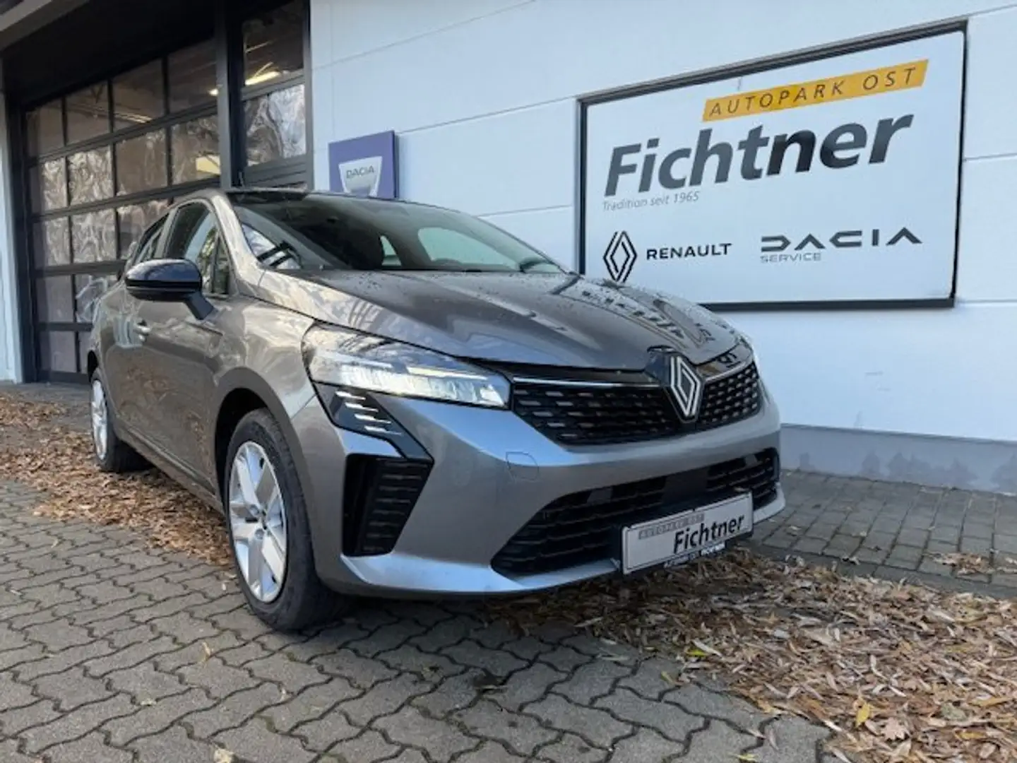 Renault Clio Evolution TCe 90 AUTOMATIK Kamera Grau - 1