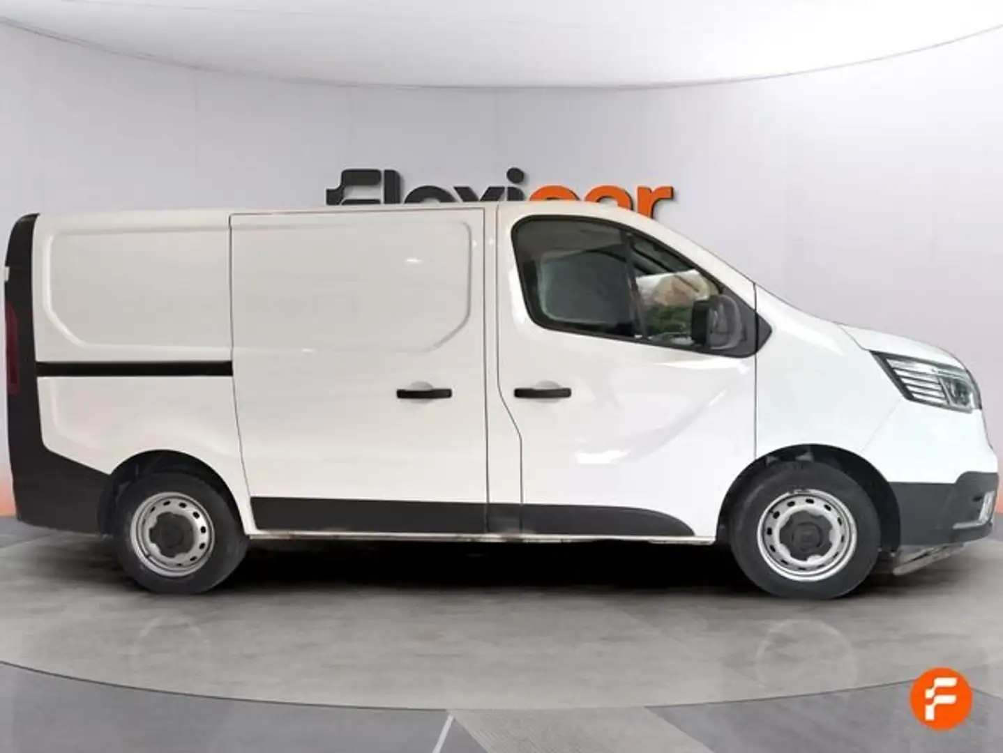 Renault Trafic D. Cabina L2 Blue dCi 96Kw(130CV) CUA Blanco - 2