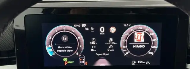Volkswagen T-Roc view 6