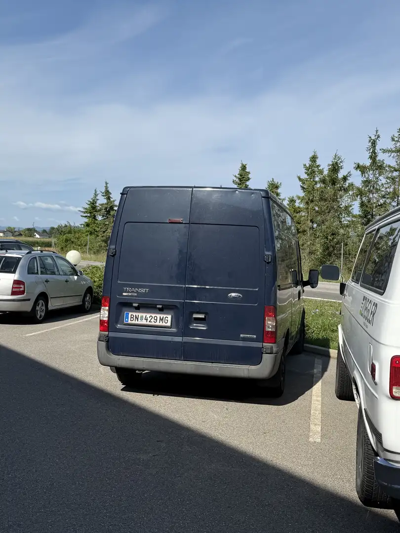 Ford Transit Bus - 1