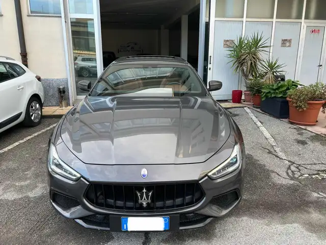 Maserati Ghibli V6 Diesel 275 CV Gransport