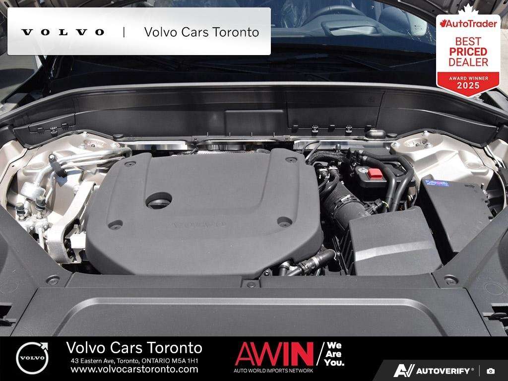 2026 Volvo XC90 B6 AWD Ultra Bright Theme 6-Seater thumb 8