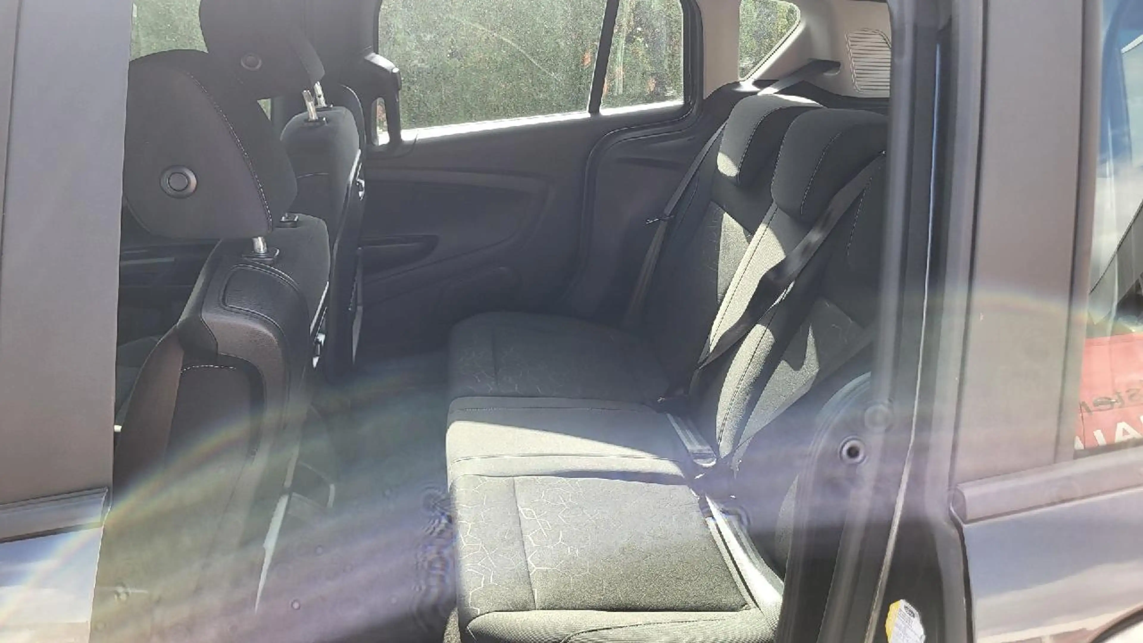 Ford B-Max Trend — photo 8