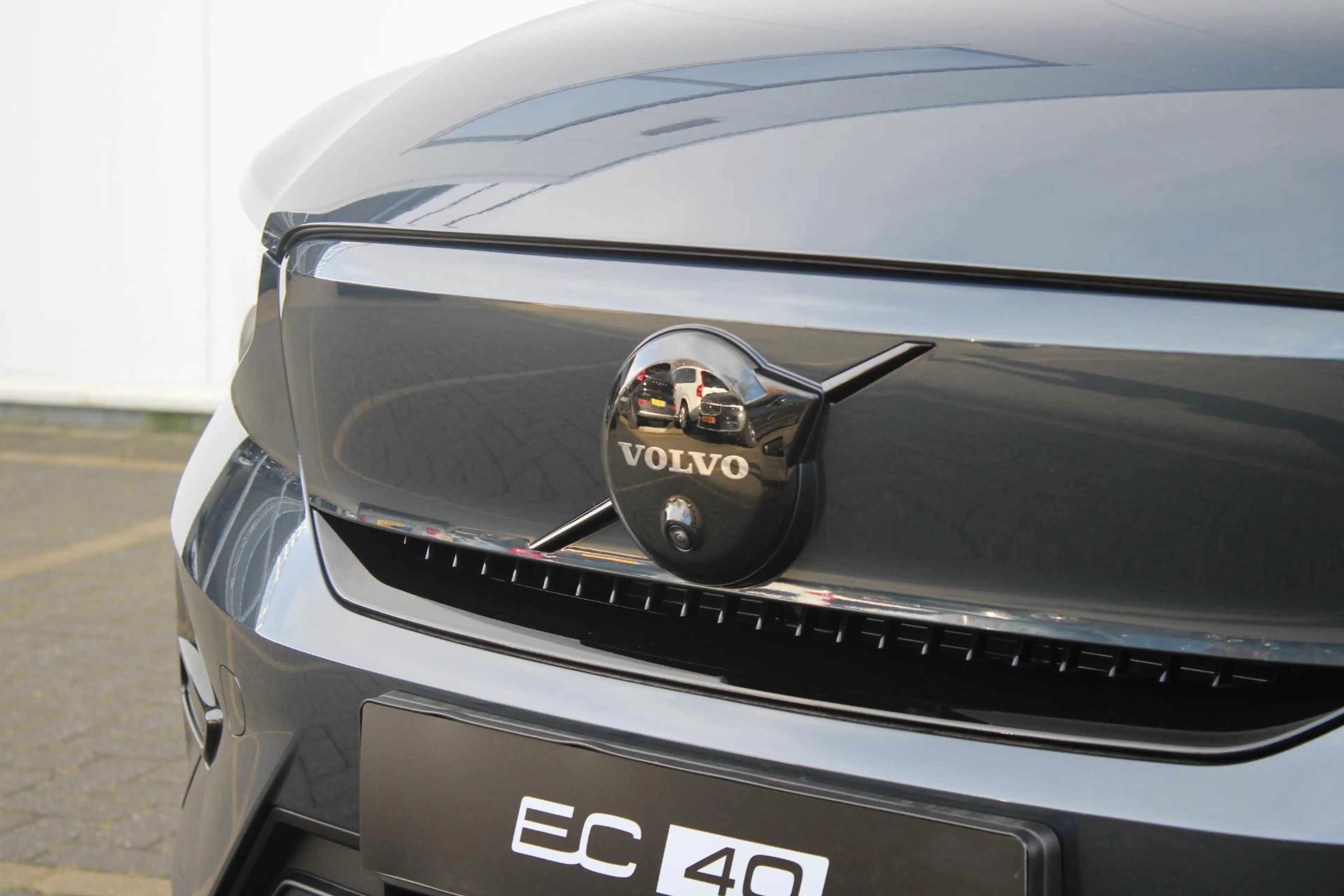 Volvo EC40 Single Motor Extended Range Plus Black Edition | D — photo 14