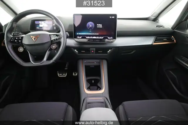 CUPRA Born view 14