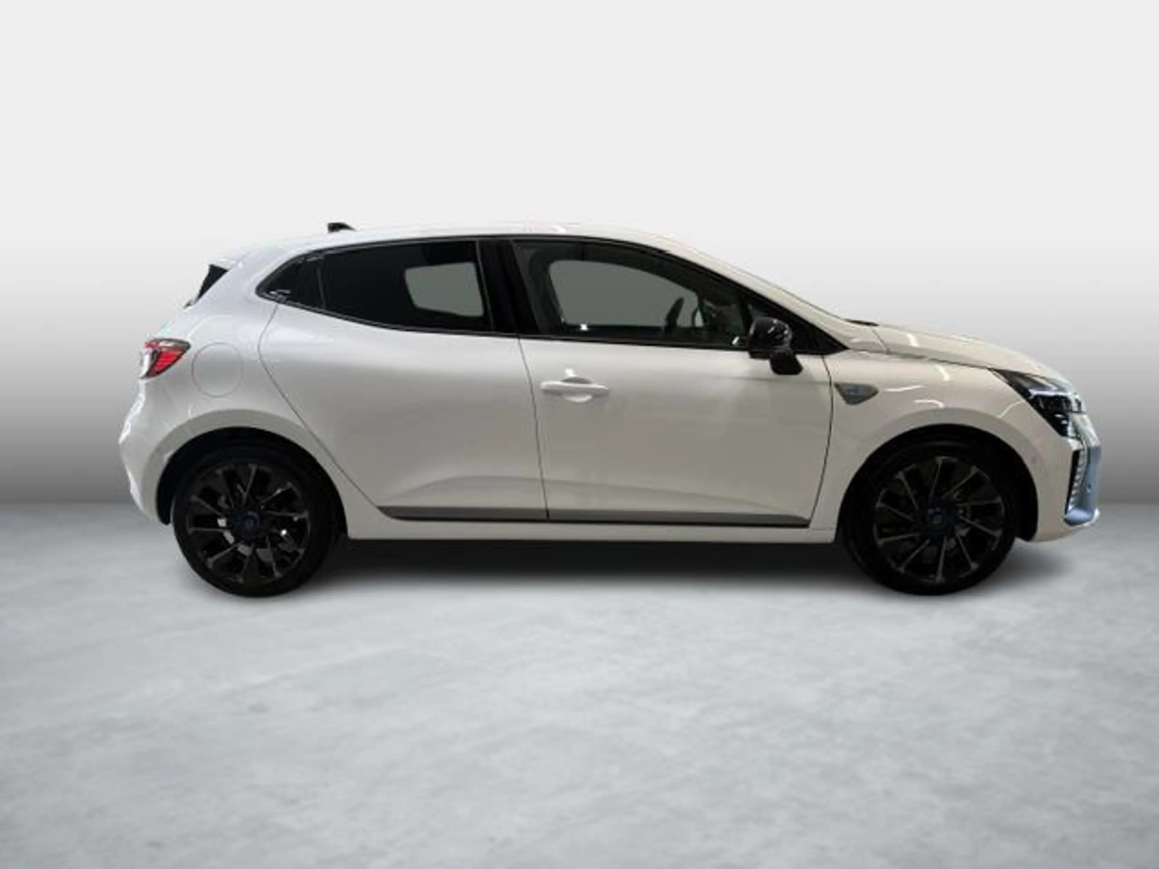Renault Clio Esprit Alpine TCe 90 — photo 4
