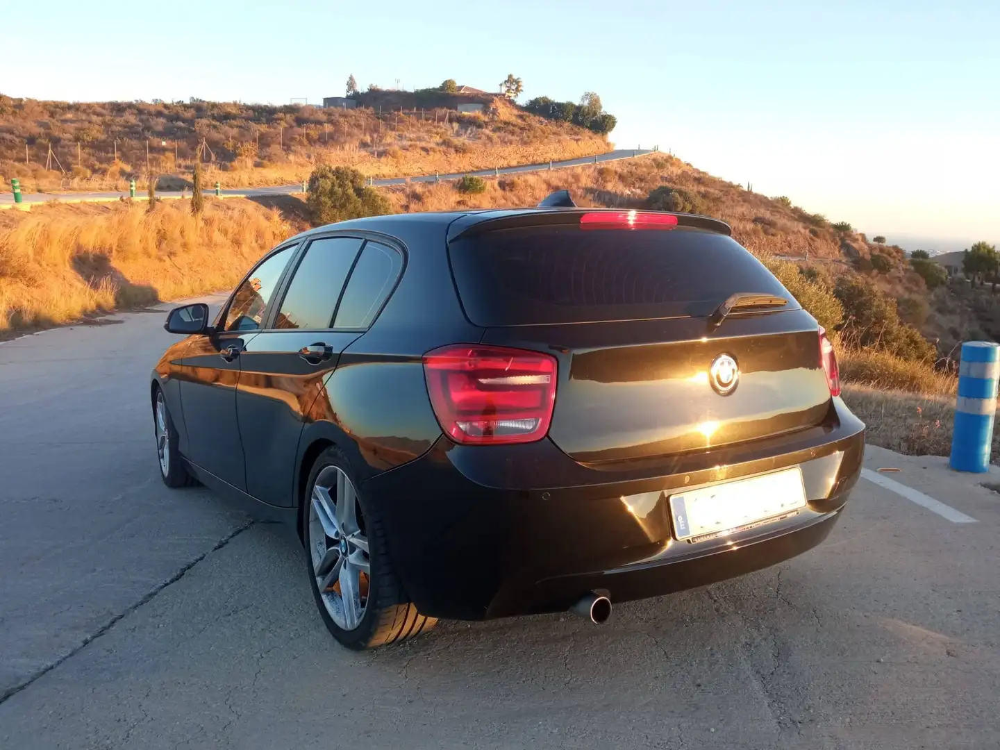 BMW 116 116d Negro - 2