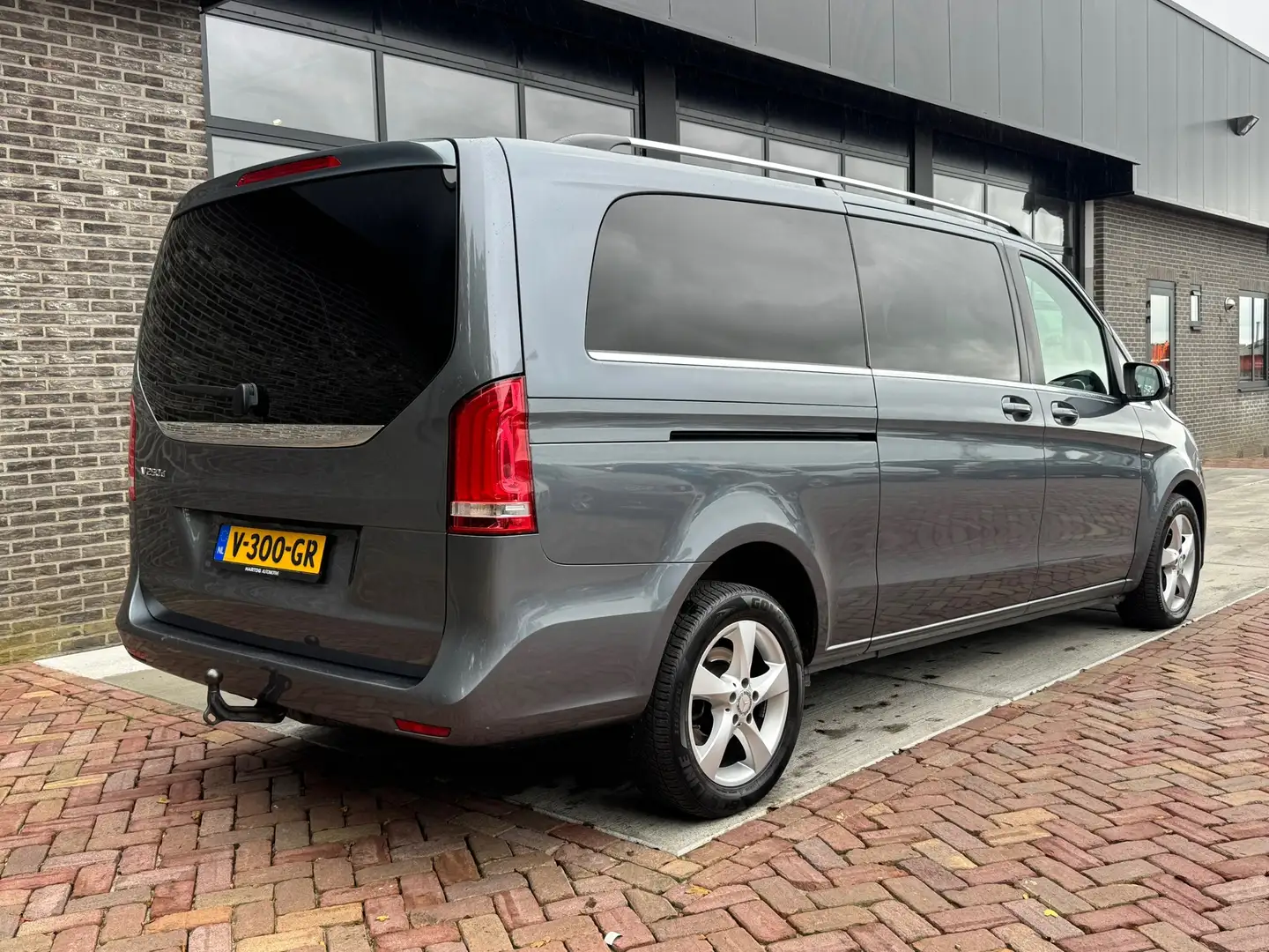 Mercedes-Benz V 250 250d Extra Lang DC Edition | Autm | Leer | Xenon | - 2