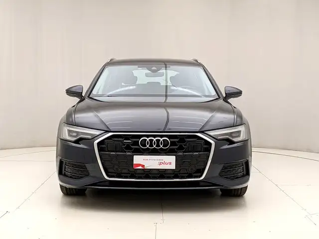 Audi A6 view 2