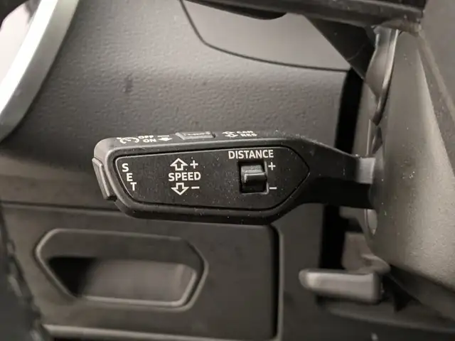 Audi A6 view 8