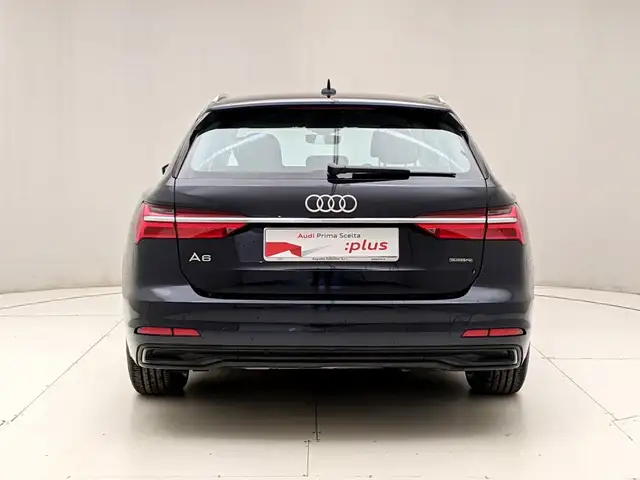 Audi A6 view 5