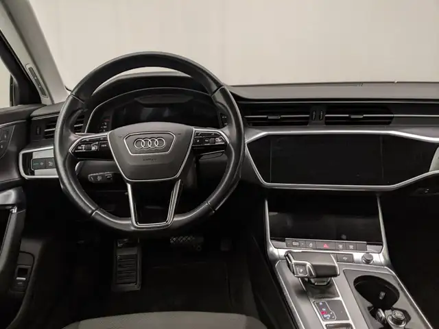 Audi A6 view 7