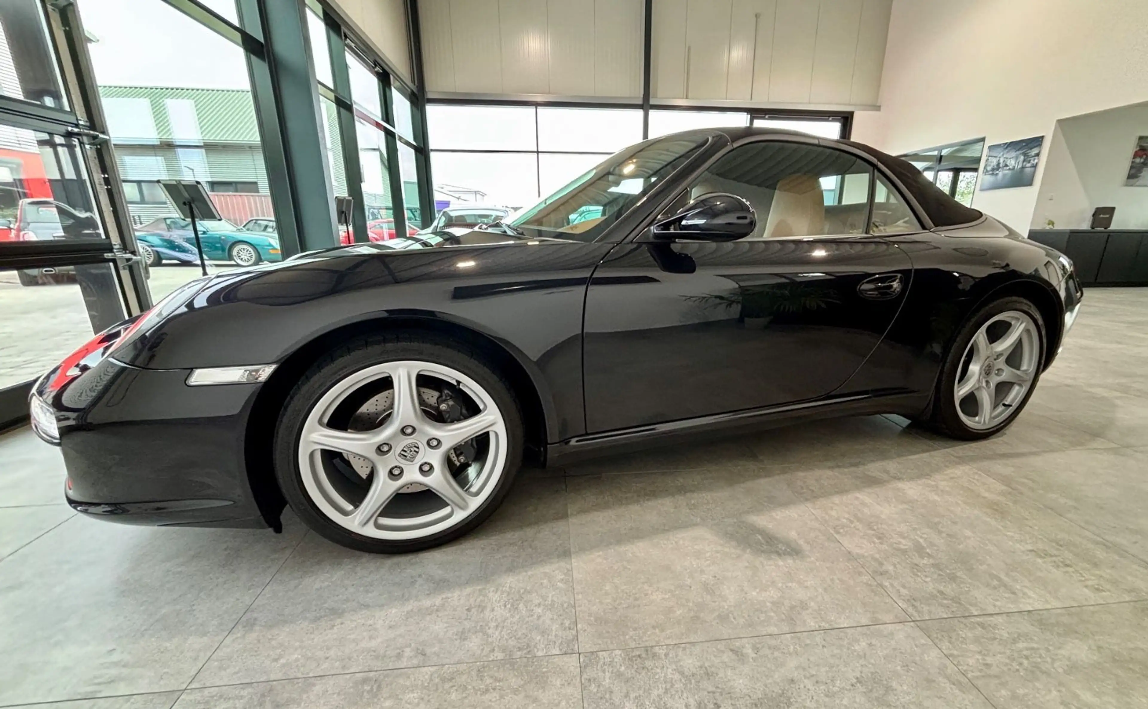 Porsche 997 911 Carrera Cabriolet TOP-UNFALLFREI — photo 3