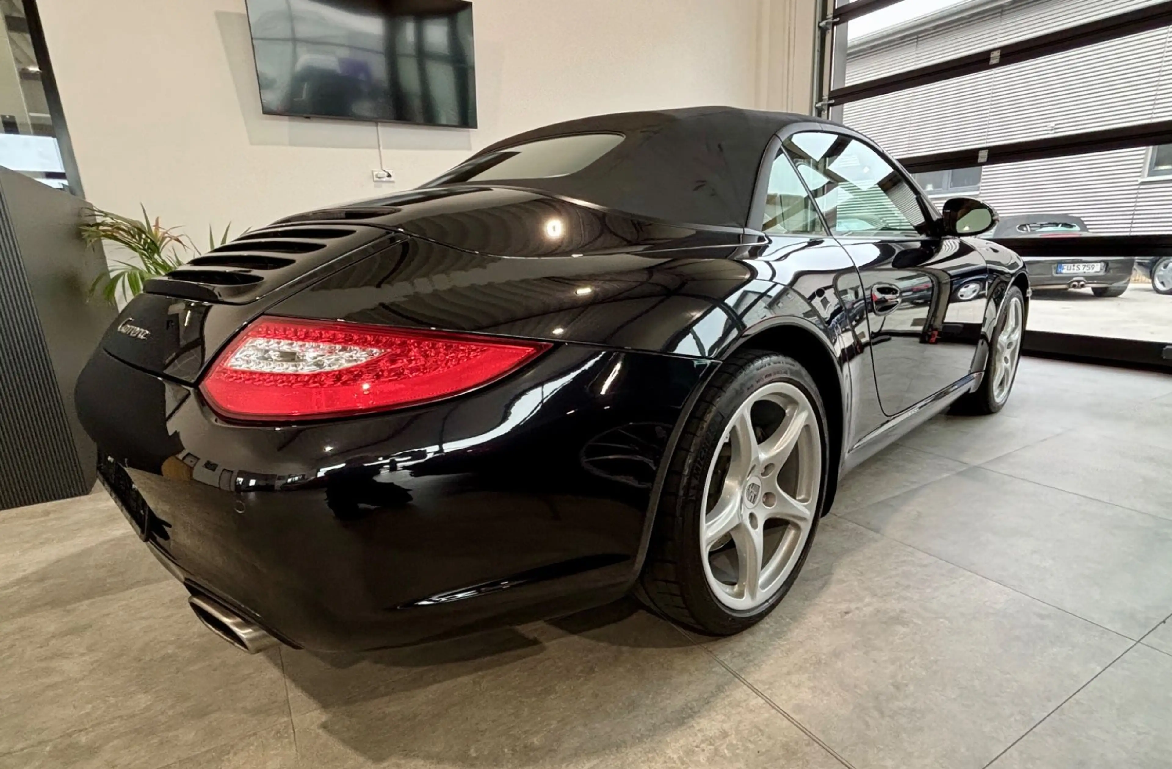 Porsche 997 911 Carrera Cabriolet TOP-UNFALLFREI — photo 10