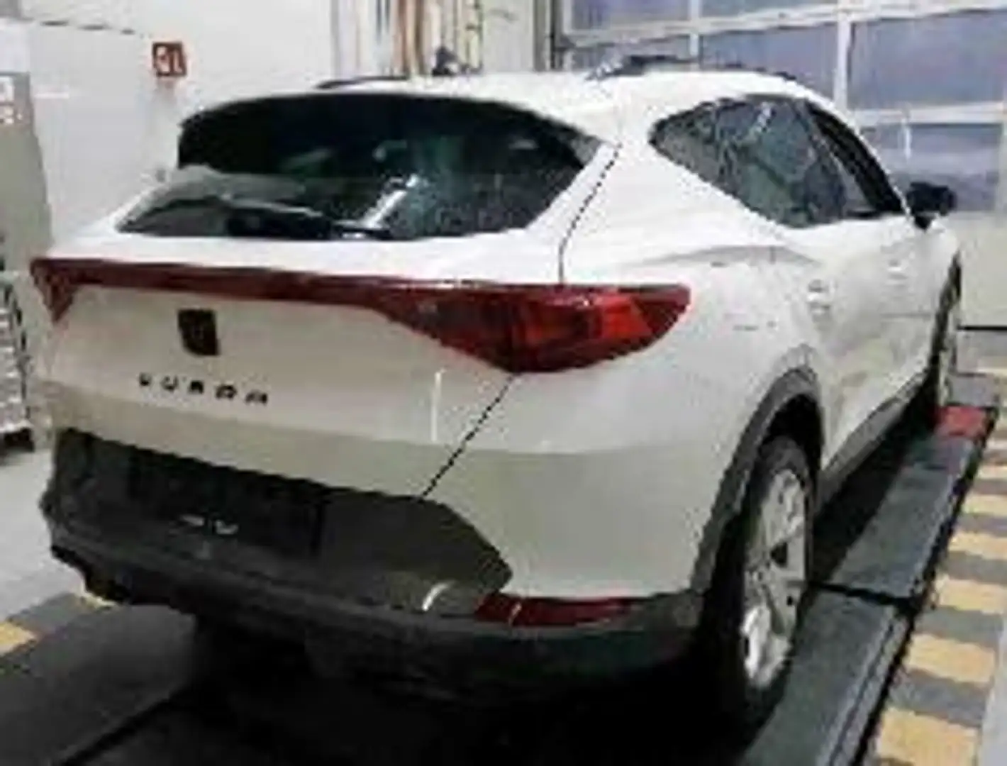 CUPRA Formentor 1.5 TSI DSG App Kamera LED ParkAssist ACC Weiß - 2