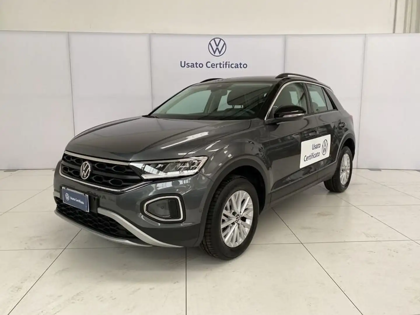 Volkswagen T-Roc 1.5 TSI ACT DSG Life Grey - 1