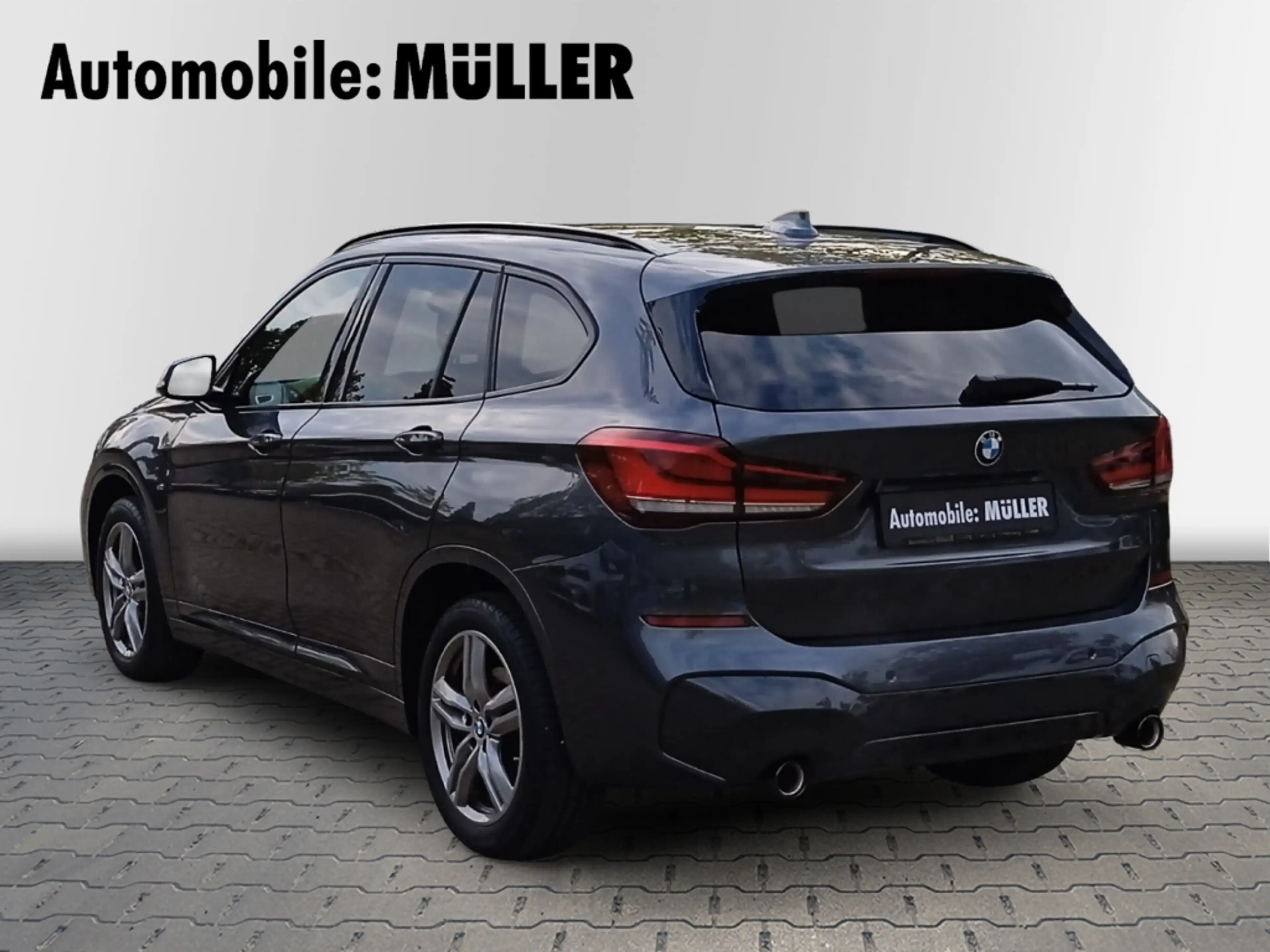 BMW X1 20 d M Sport HUD AD El. Panodach Navi Soundsystem — photo 6