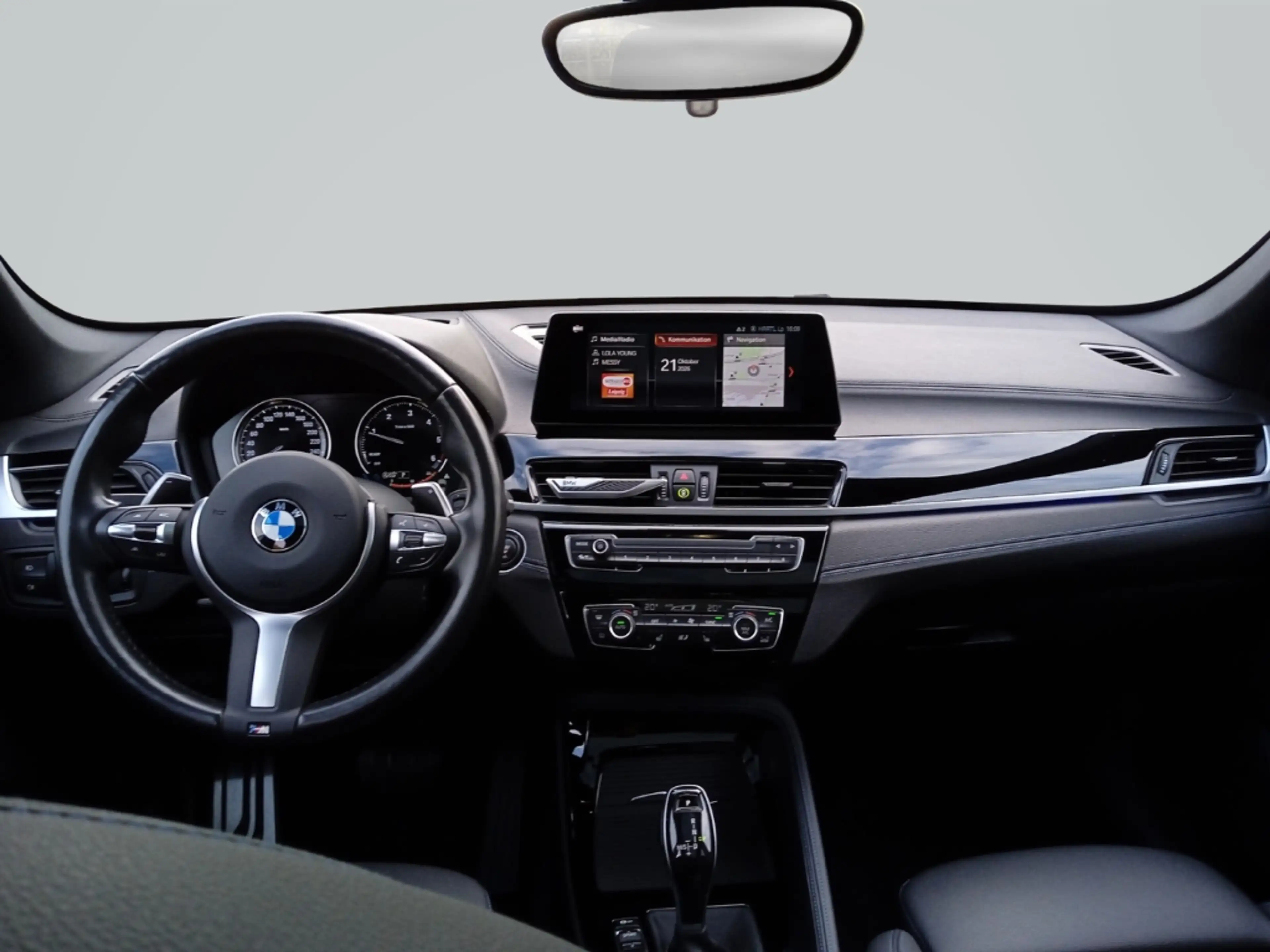 BMW X1 20 d M Sport HUD AD El. Panodach Navi Soundsystem — photo 15