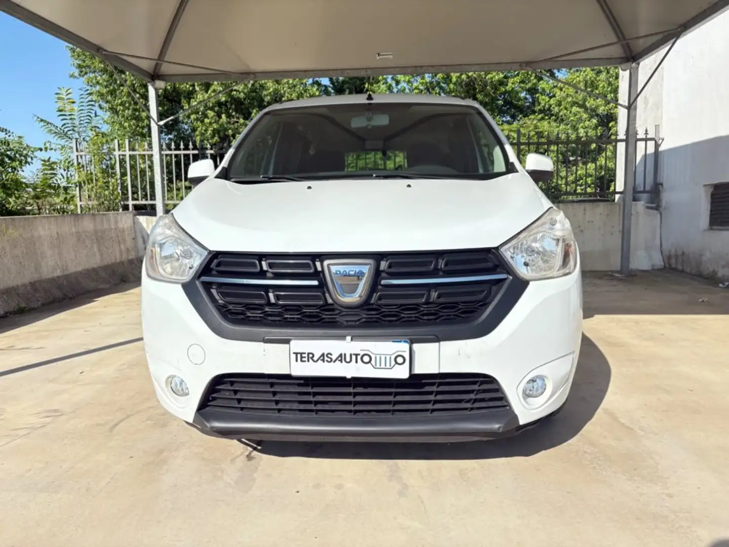 Dacia Lodgy 1.6 100CV BENZ/GPL 7 posti Ambiance EURO 6 1 PROP Fehér - 2