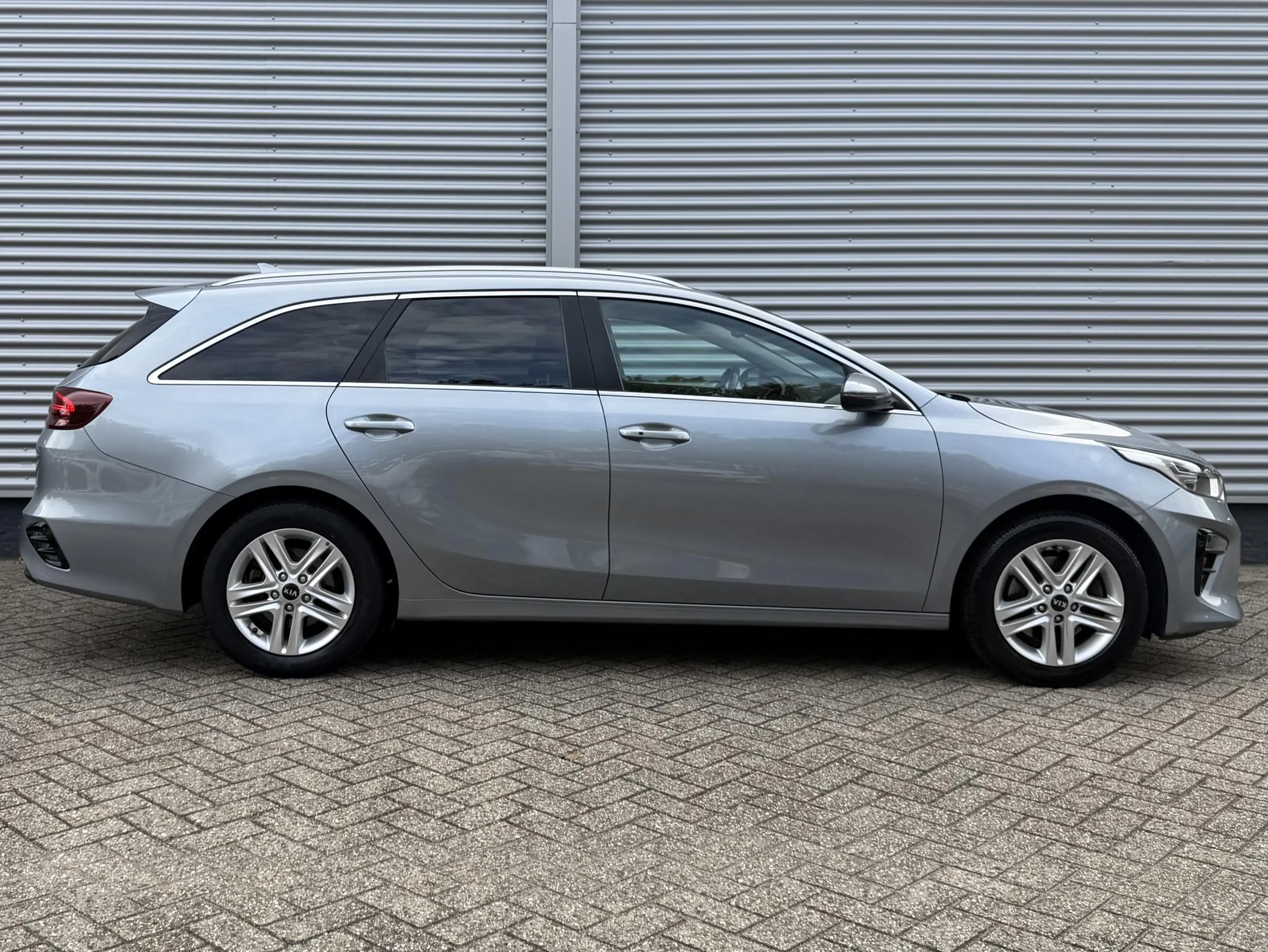 Kia Ceed SW / cee'd SW Sportswagon 1.0 T-GDi DynamicPlusLine | Stoel/Stuu — photo 6