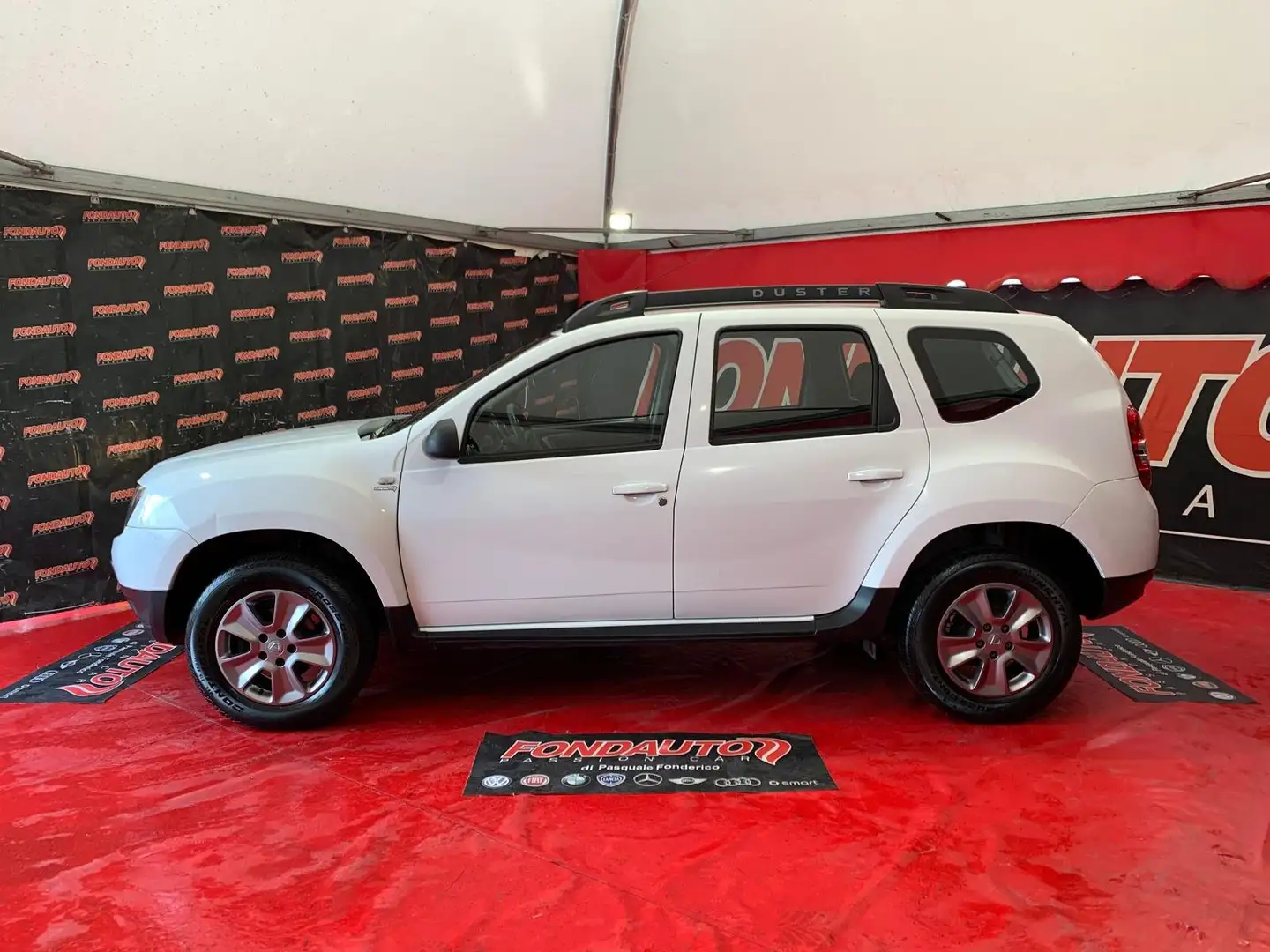 Dacia Duster 1.5 dci Ambiance 4x2 110cv Bianco - 2