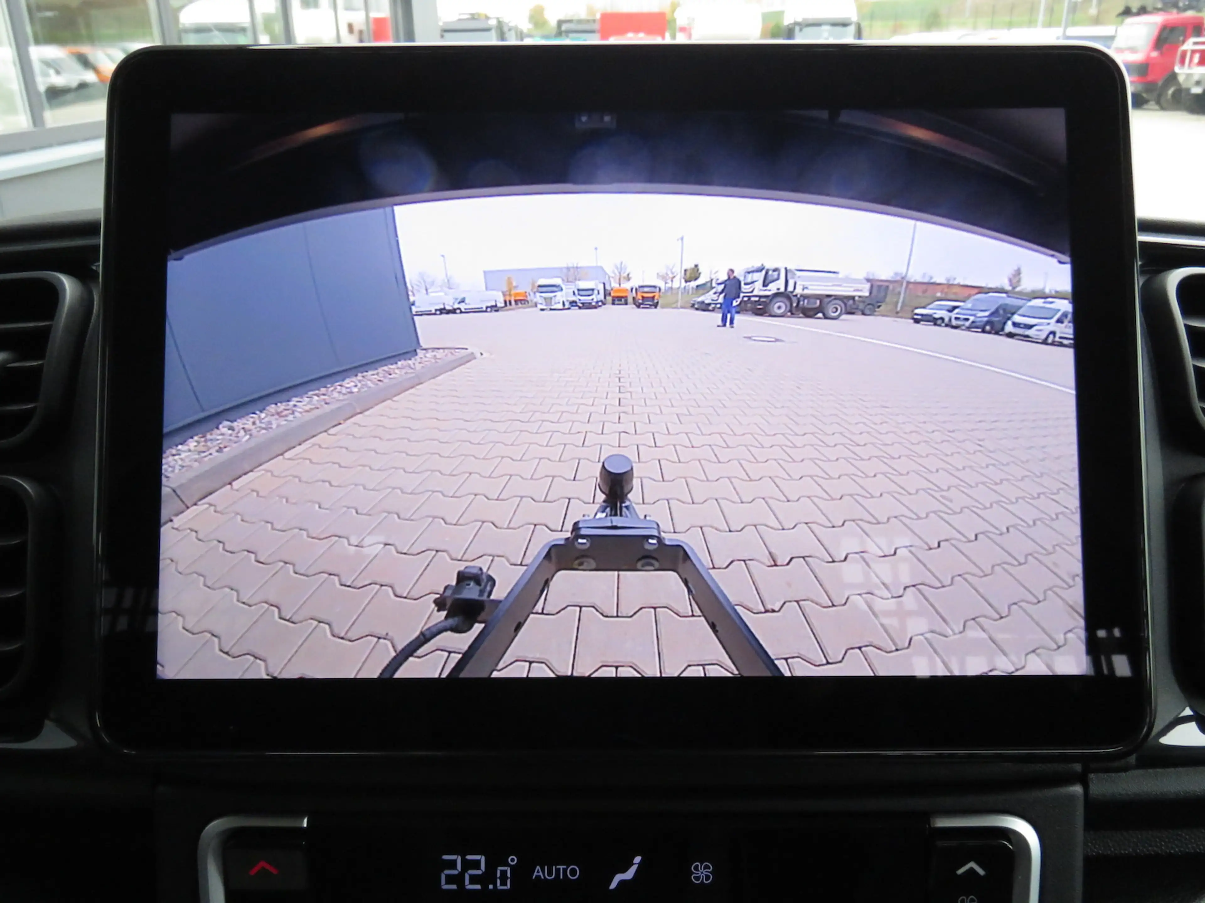Fiat Ducato Maxi Pritsche 35 L4 180/ 10-Zoll-Navi+AHK — photo 13