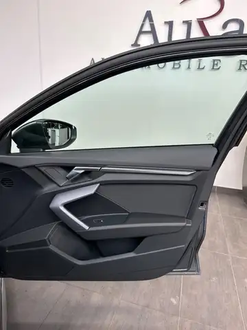 Audi A3 view 8