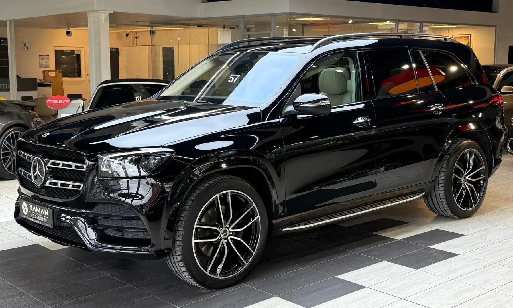 Mercedes-Benz GLS 400 d 4M*AMG*Pano*StHzg*AHK*HuD*Burme.*23" Schwarz - 2
