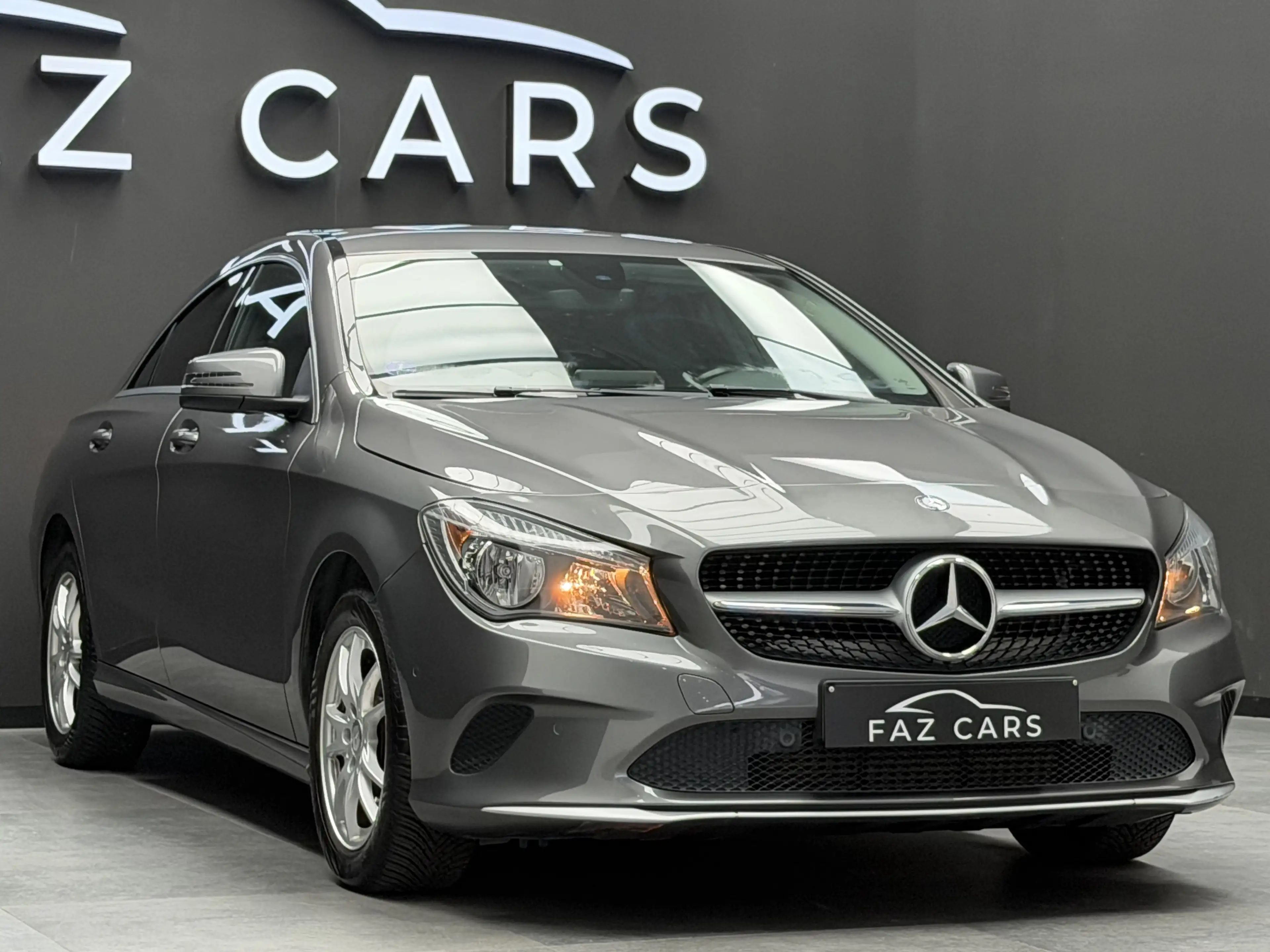 Mercedes-Benz CLA 180 1.6 * 1ER PROP + GPS + CLIM + REGU + GARANTIE * — photo 4