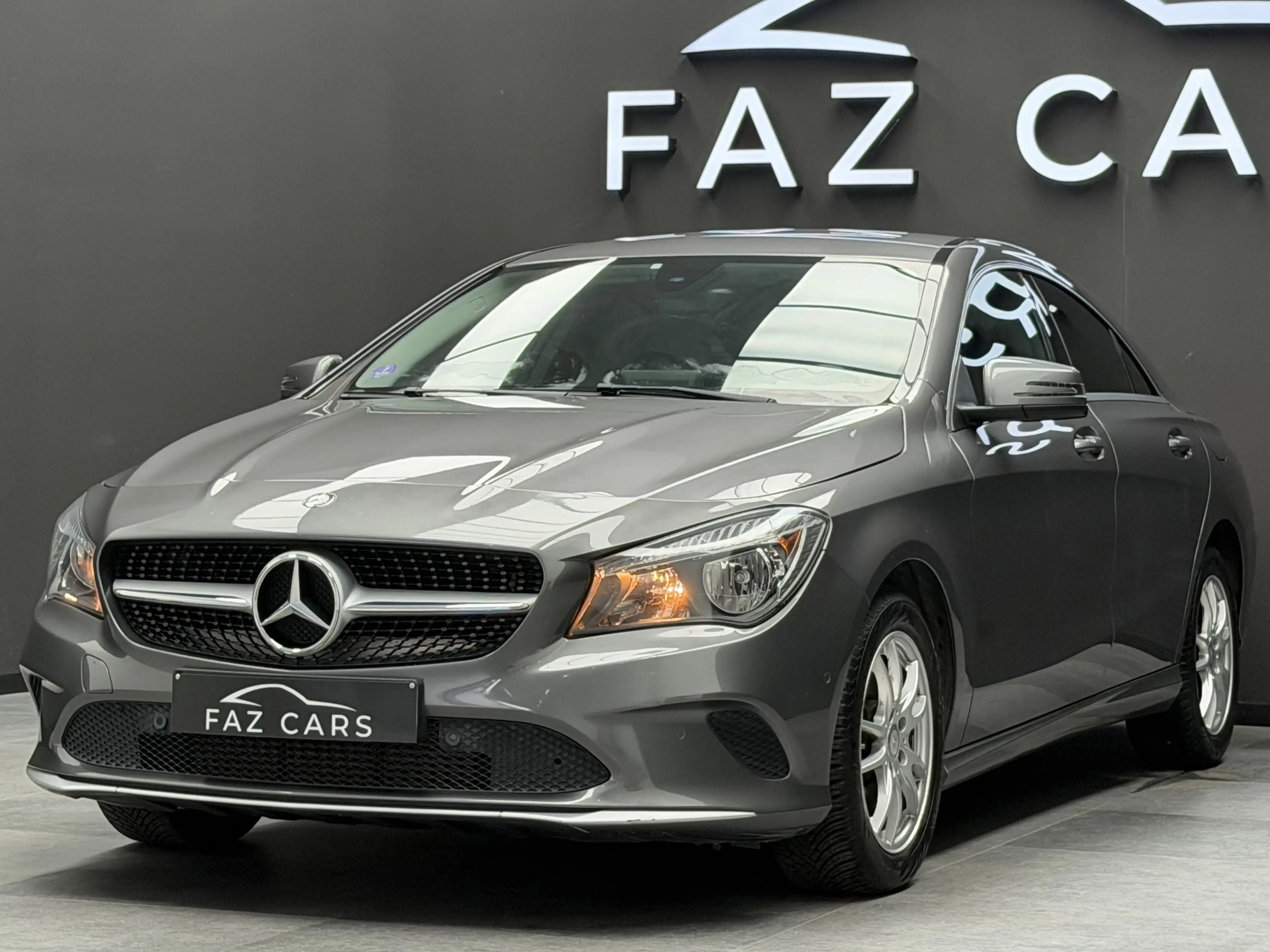 Mercedes-Benz CLA 180 1.6 * 1ER PROP + GPS + CLIM + REGU + GARANTIE * — photo 2