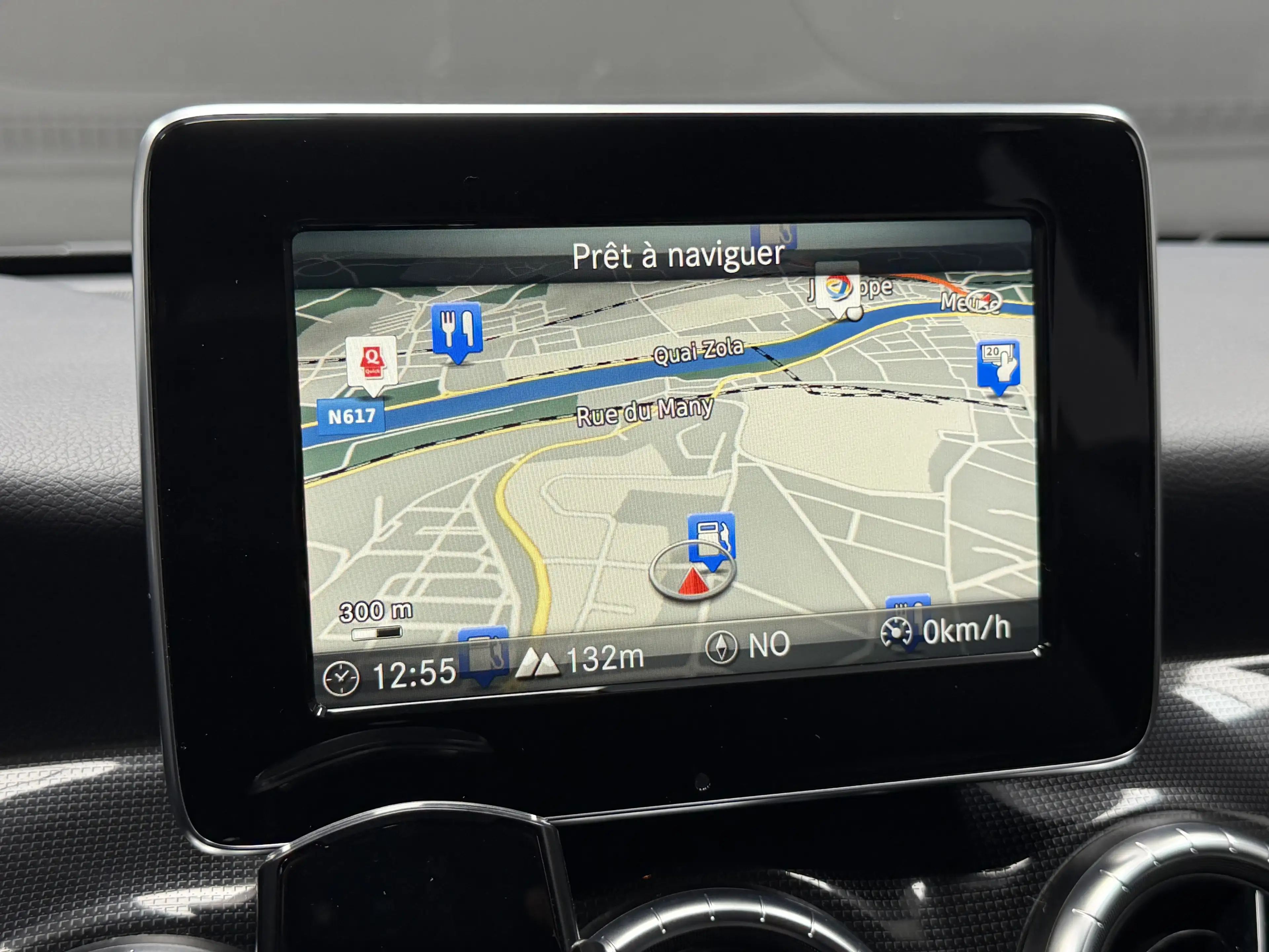 Mercedes-Benz CLA 180 1.6 * 1ER PROP + GPS + CLIM + REGU + GARANTIE * — photo 13