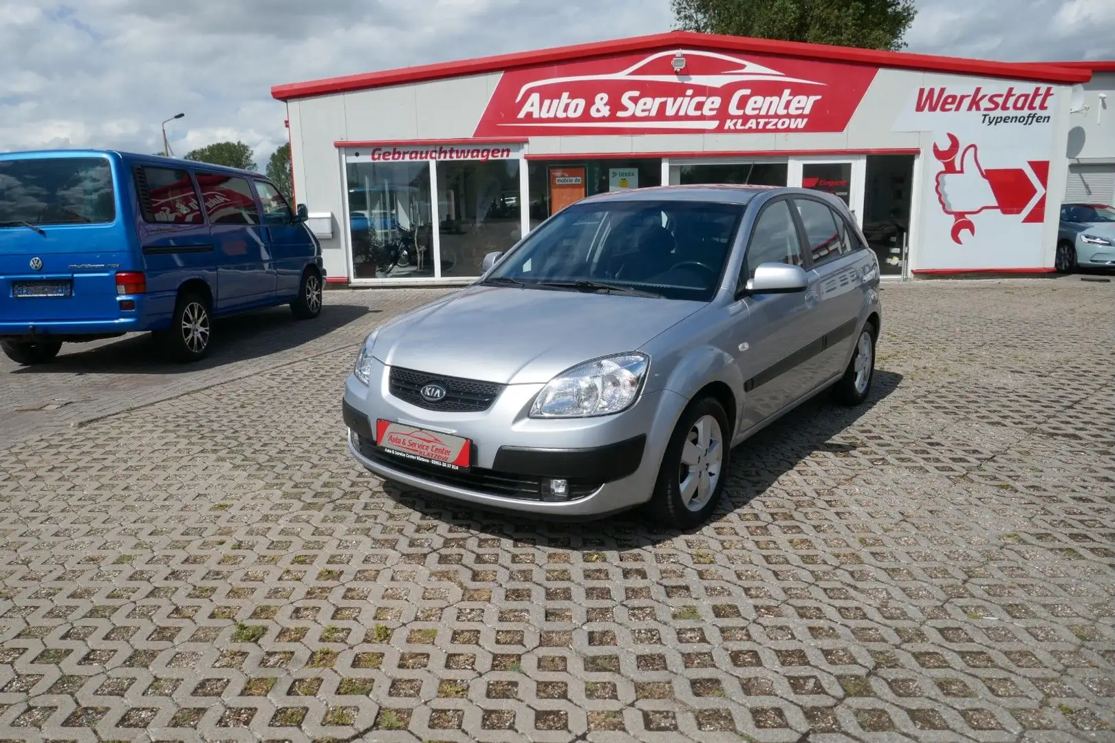Kia Rio 1.6 AUTOMATIK GANZJAHRESREIFEN Grau - 1