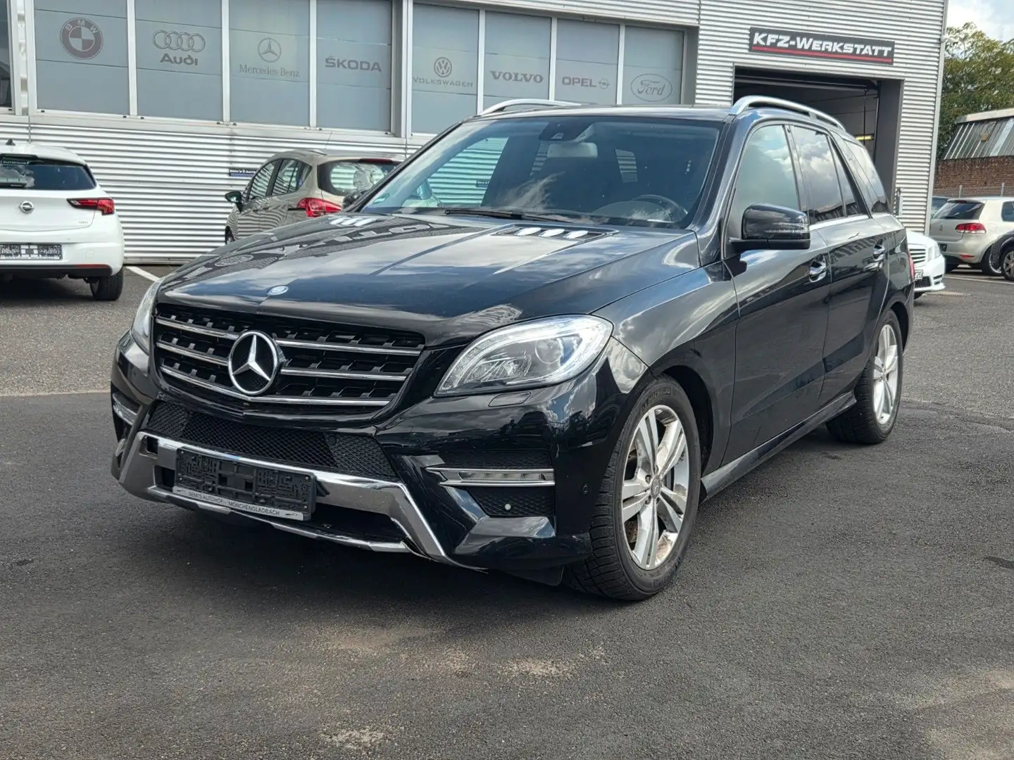 Mercedes-Benz ML 350 ML -Klasse ML 350 BlueEfficiency Noir - 1