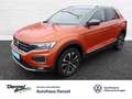 Volkswagen T-Roc "UNITED" 1.5 TSI AHK/NAVI/KAM Orange - thumbnail 1