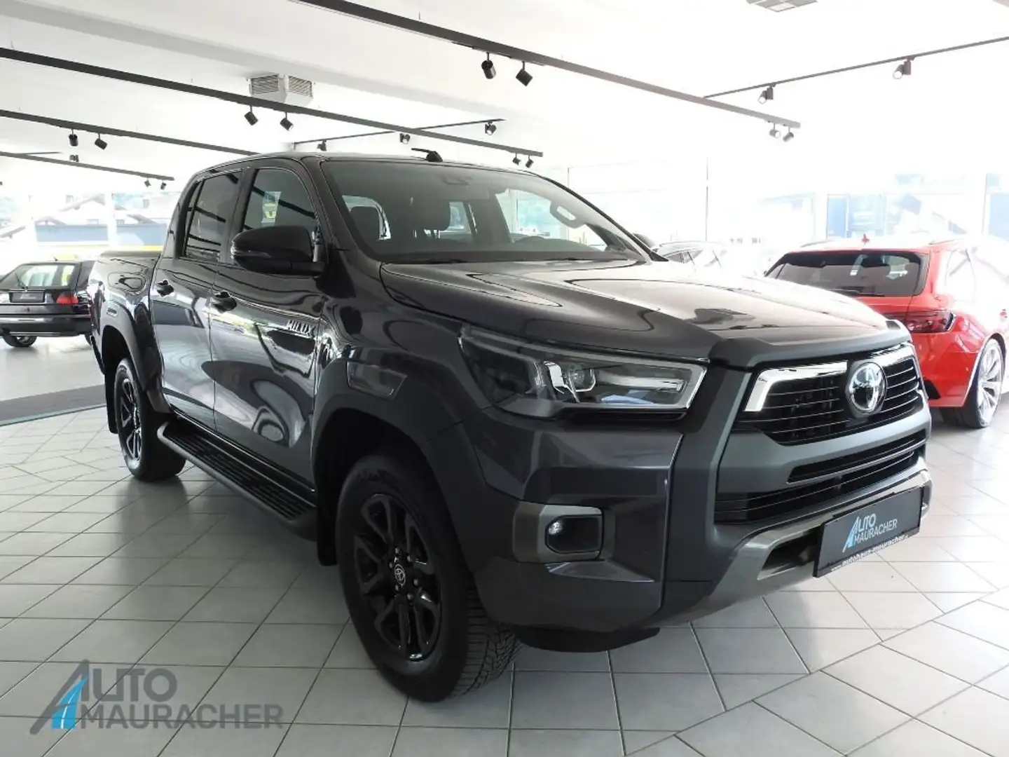 Toyota Hilux DK 2,8 D-4D Invincible Aut.*AHK*ROLLO* Grau - 2