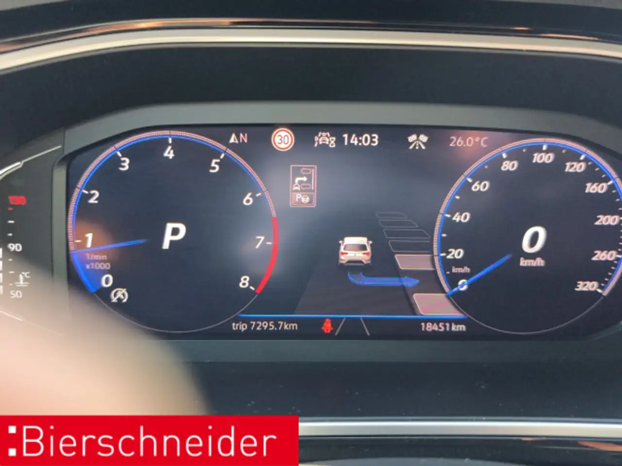 Volkswagen T-Roc 2.0 TSI DSG 4Mo R AKRA MATRIX DCC 19 — معرض صور السيارة 26