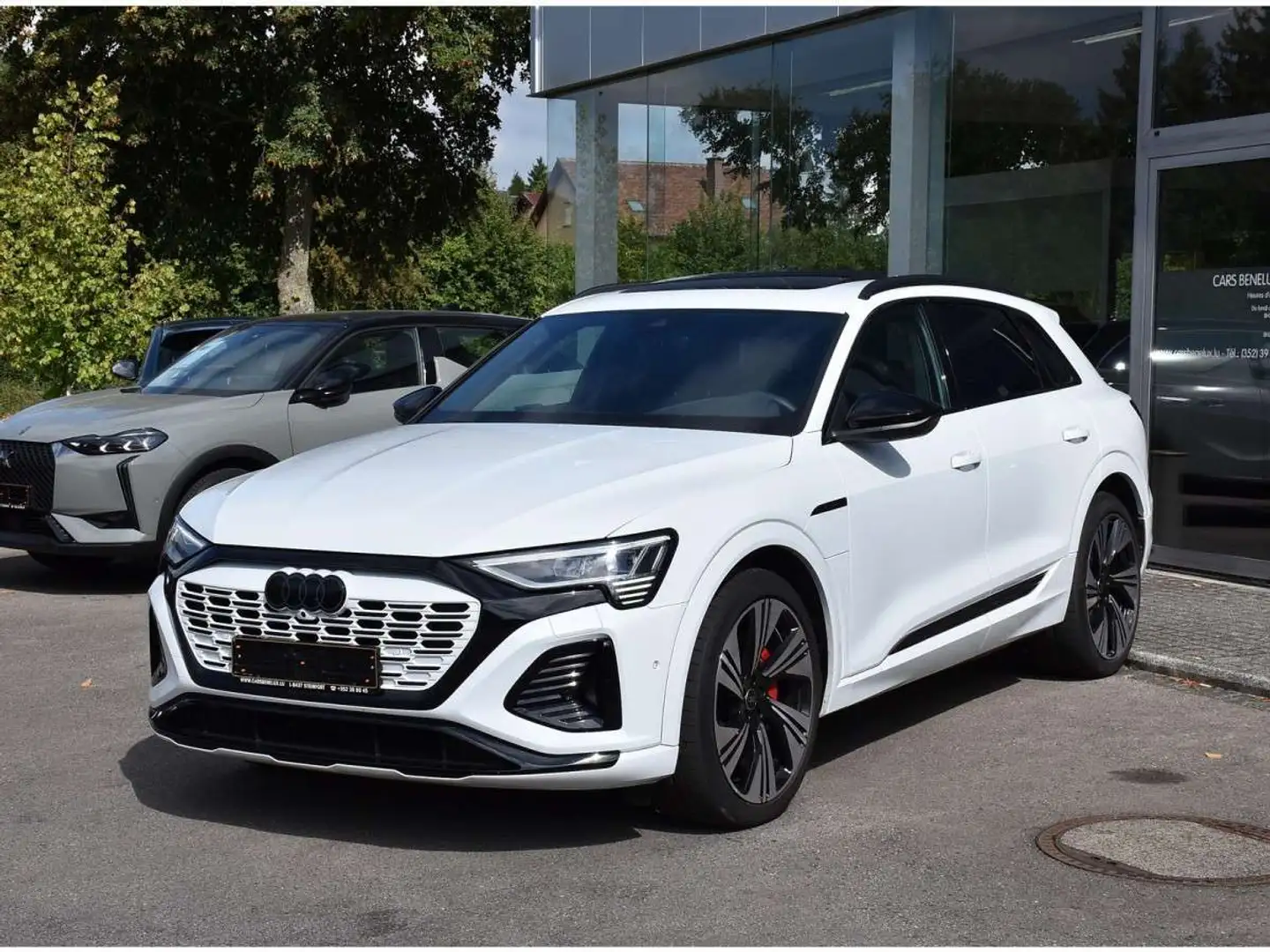 Audi Q8 e-tron 55 Quattro S-Line SUSP PNEU PANO MEMO ACC ATT RMQ Blanc - 2