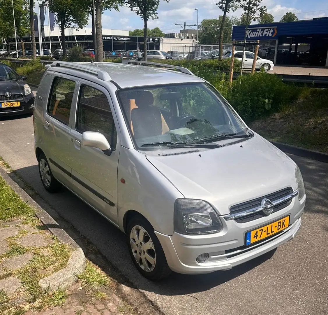 Opel Agila 1.2 16V Njoy - 2