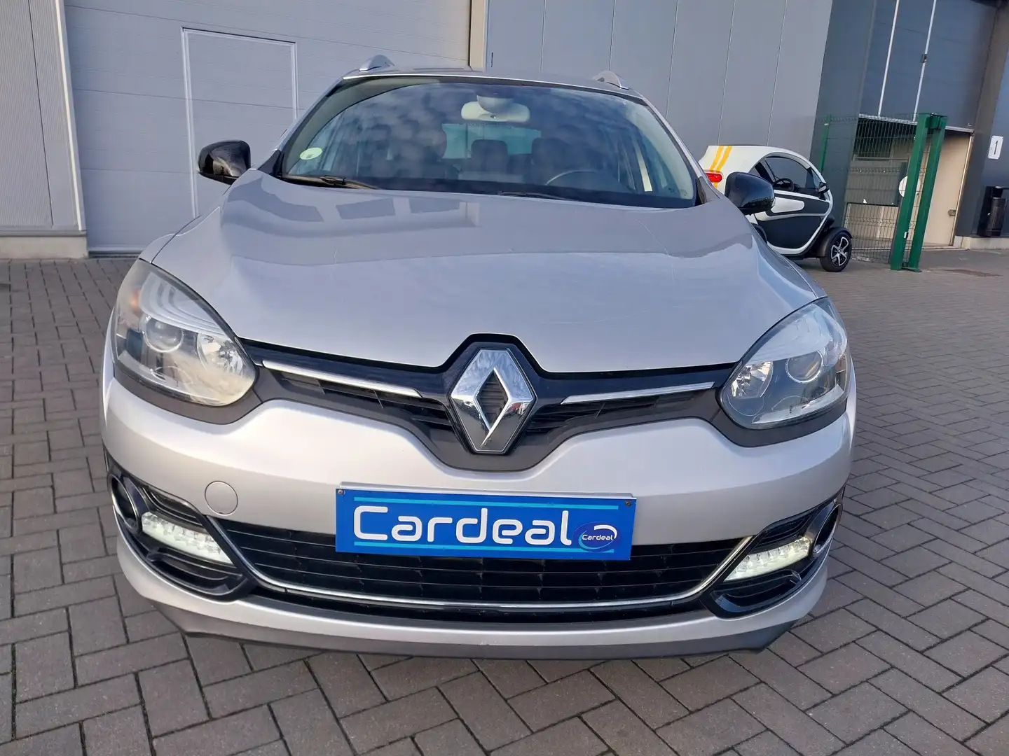 Renault Megane dCi Energy Edition/CLIM/BLUETOOTH/GARANTIE.12.M/ Gris - 2