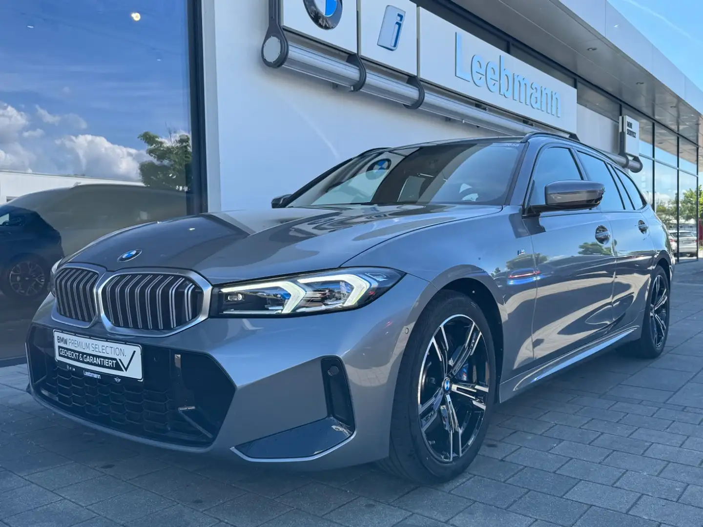BMW 320 d Tour. M-Sport AHK/HUD GARANTIE bis 07/2029 Grau - 2