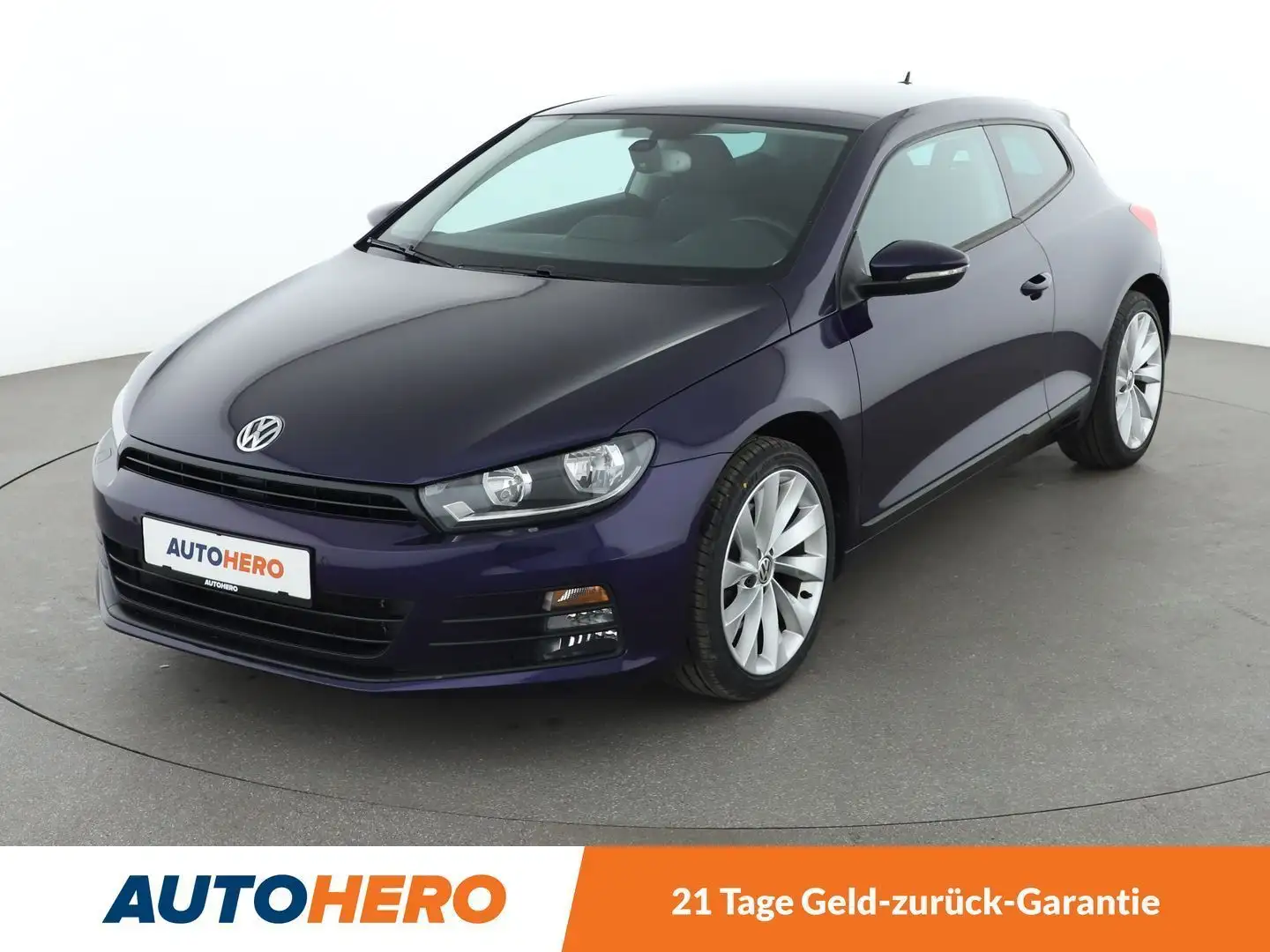 Volkswagen Scirocco 2.0 TSI BlueMotion*PDC*SHZ*TEMPO* Paars - 1