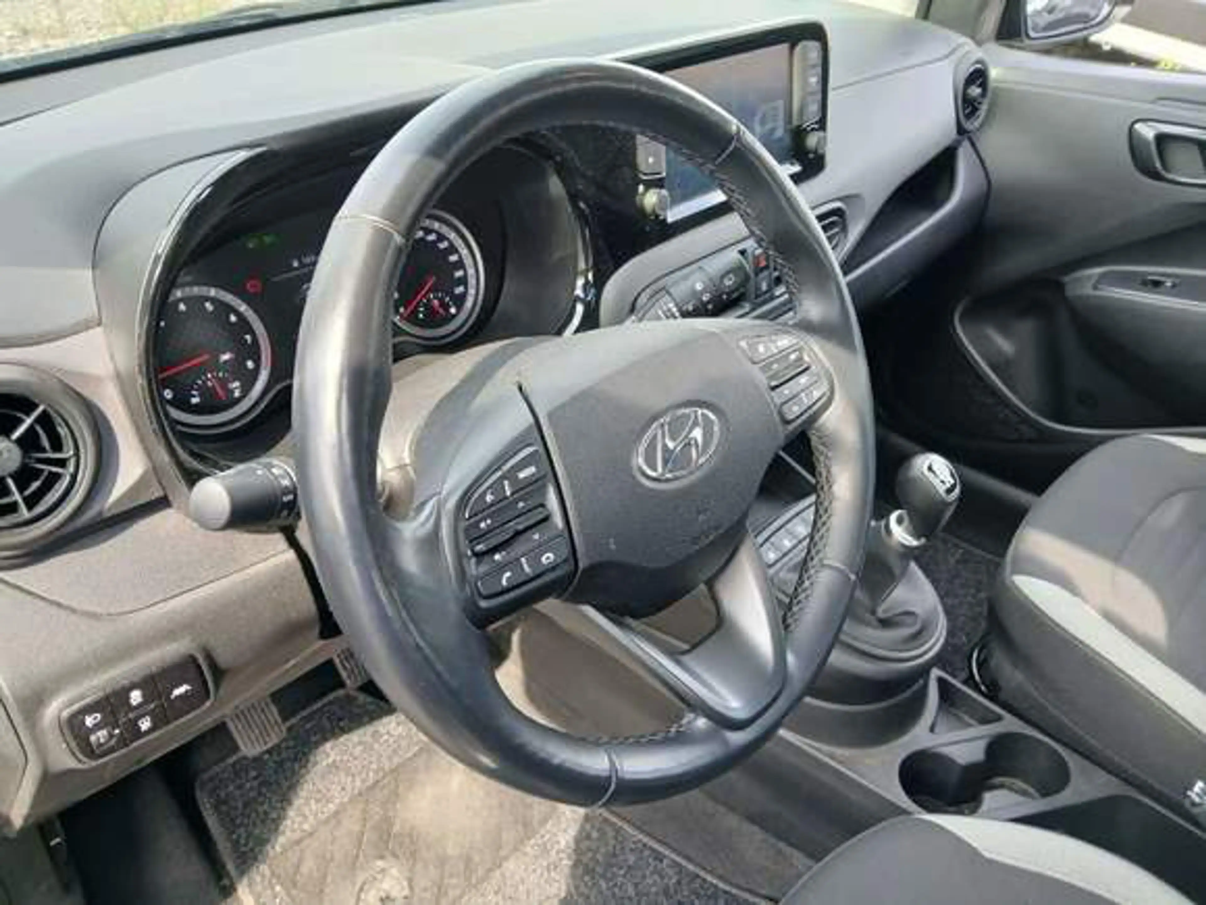 Hyundai i10 I10 RADIO MFL SHZ PDC Spurhalte — photo 10